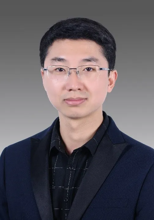 张杨