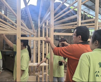 公共管理学院人文地理与城乡规划专业产教融合双轨并行，以赛赋能、校企共生结硕果