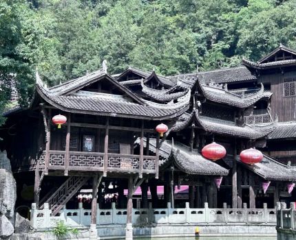 【暑期三下乡】深耕文化根脉，赋能乡村振兴&mdash;&mdash;会计学院实践团赴彭水开展民族文化与产业振兴专题调研